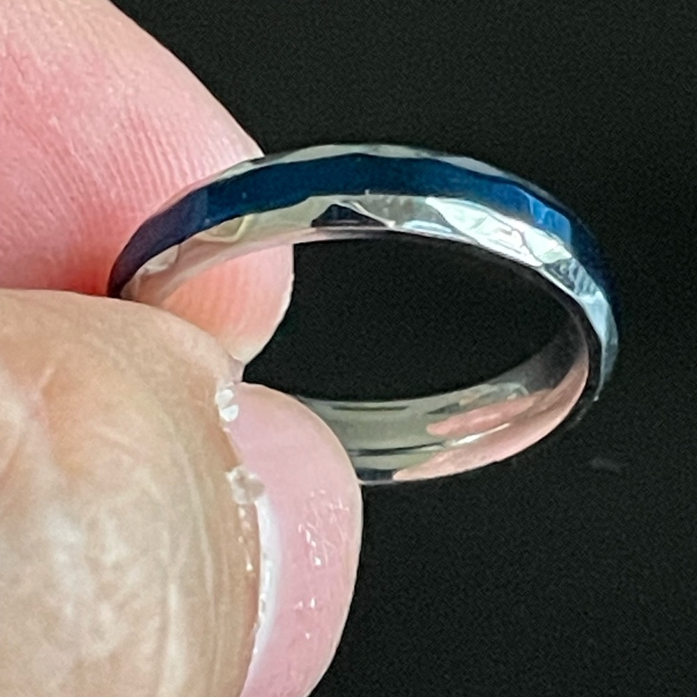 3mm blue silver stainless steel faceted ring